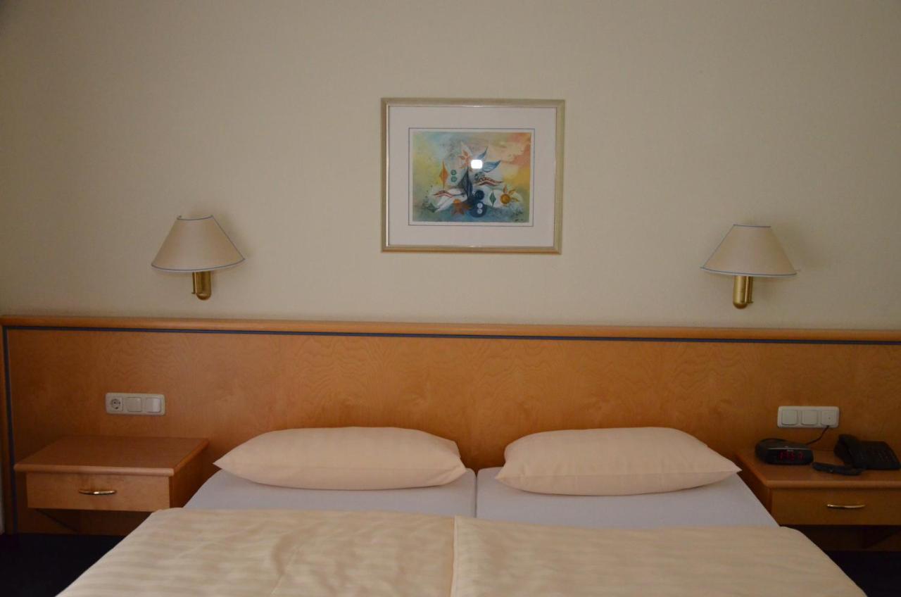 Kurparkhotel Das Kleinod บาดคิสซินเงิน ภายนอก รูปภาพ